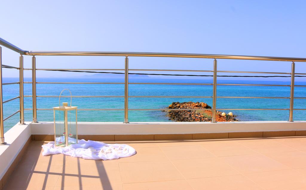 Villa Almyra Gournes Gouvon Ruang foto