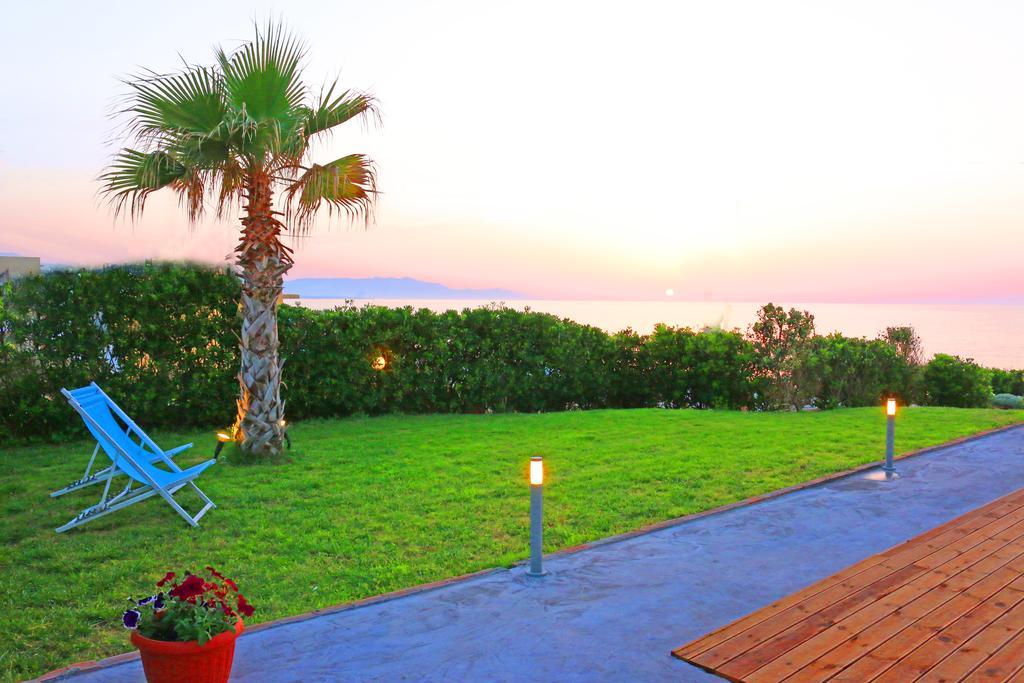 Villa Almyra Gournes Gouvon Ruang foto